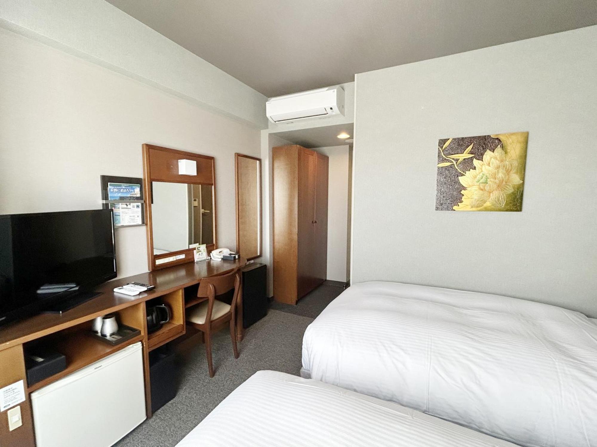 Hotel Route-Inn Iwata Inter Ngoại thất bức ảnh