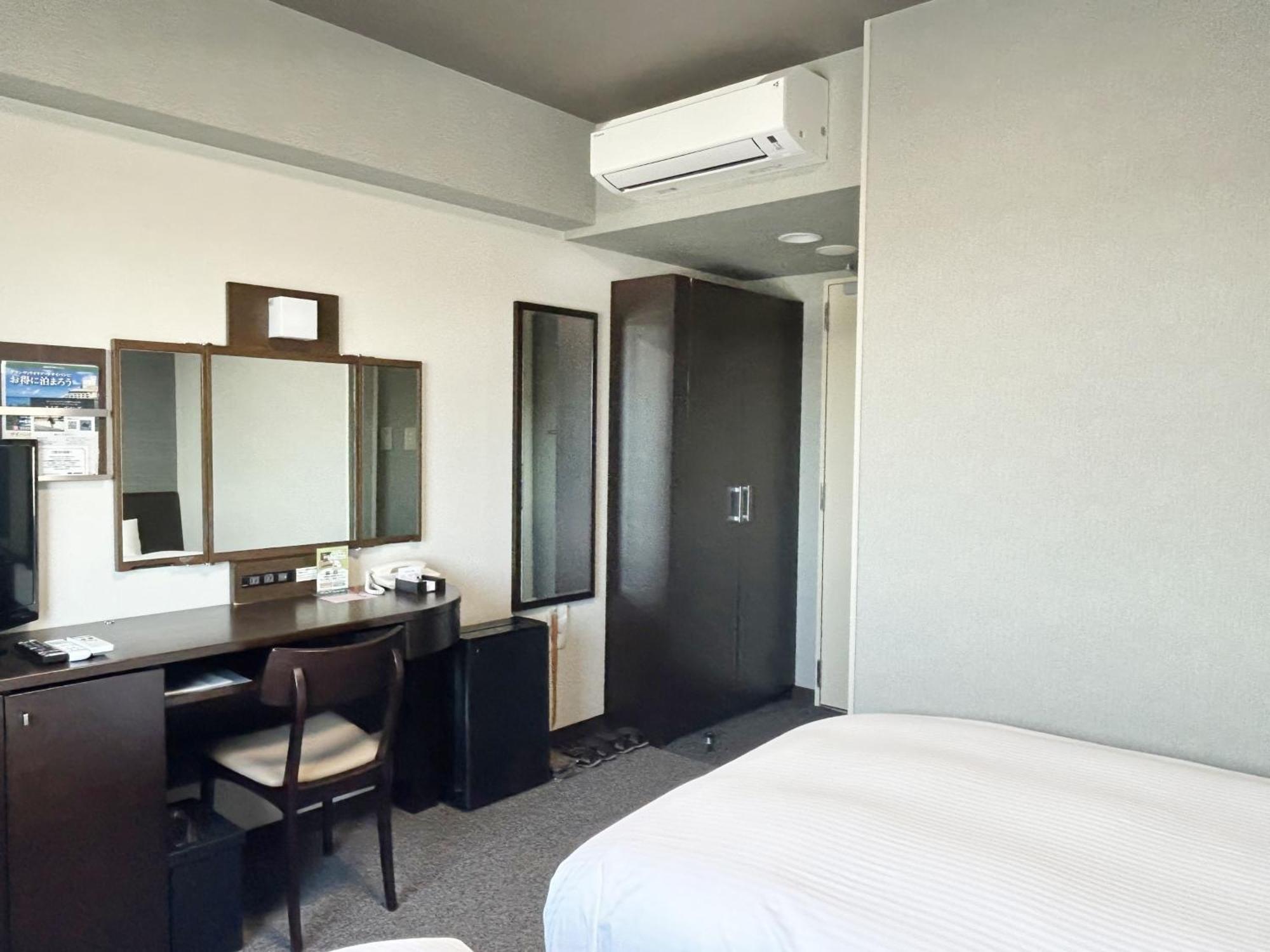 Hotel Route-Inn Iwata Inter Ngoại thất bức ảnh